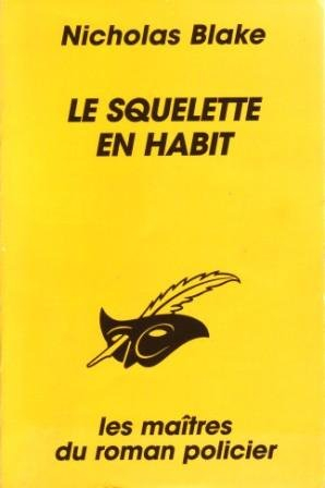 Le squelette en habit