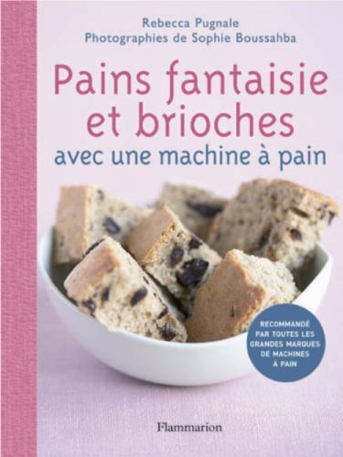 Pains fantaisie et brioches avec une machine à pain