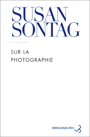 Sur la photographie